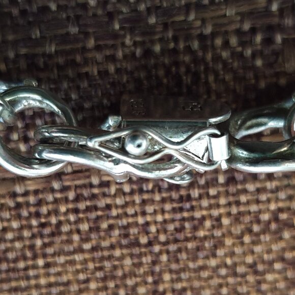 Rare Chunky Vintage Sterling Silver Commemorative Charm Bracelet – 39 grams - Picture 15 of 16